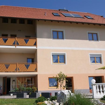 Privatzimmer Mitterbacher Fohnsdorf Exterior foto